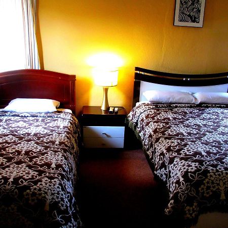 Aqua Hostal Mabel Cuenca Zewnętrze zdjęcie