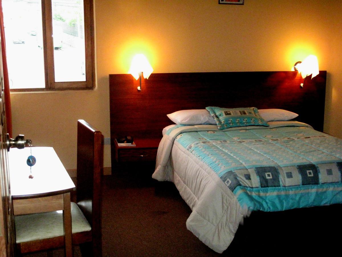 Aqua Hostal Mabel Cuenca Zewnętrze zdjęcie