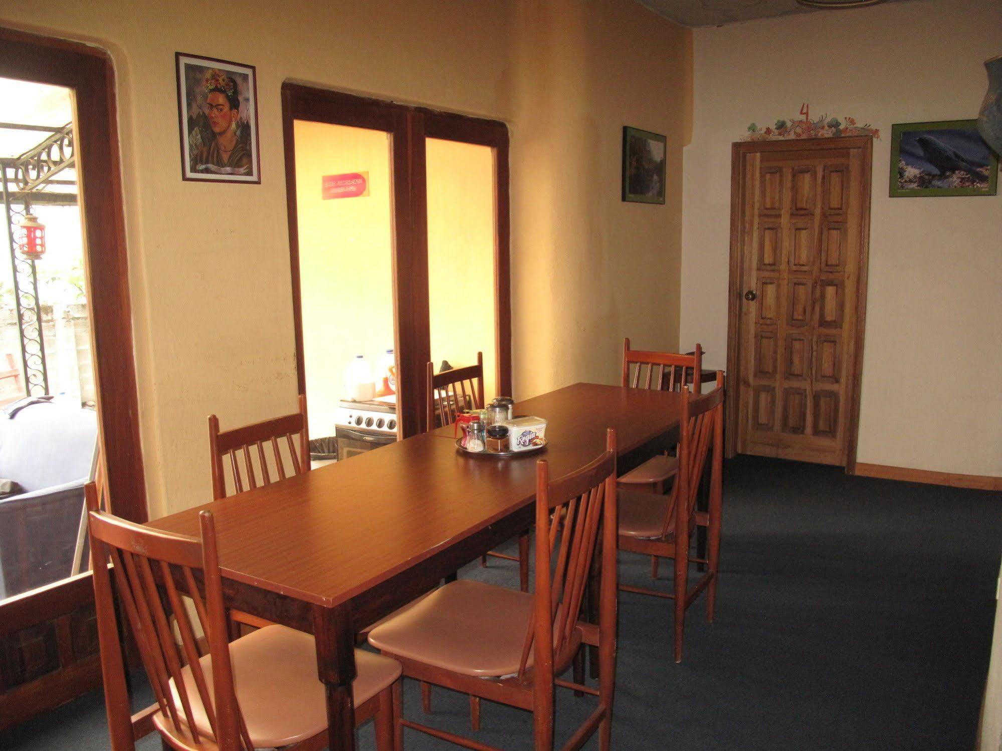 Aqua Hostal Mabel Cuenca Zewnętrze zdjęcie